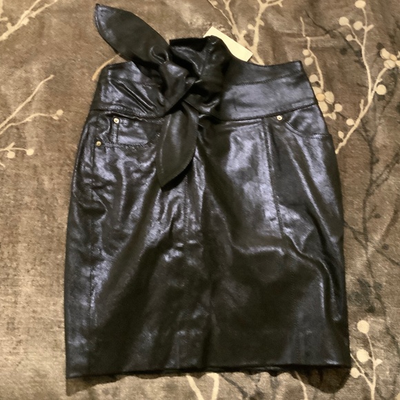 IRO lamb leather miniskirt with tags, size 34 - Picture 2 of 6